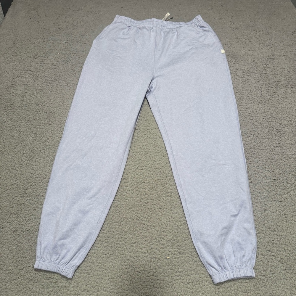 Vuori Boyfriend Cargo Sweatpant Women’s  Light purple Dreamknit Joggers M
